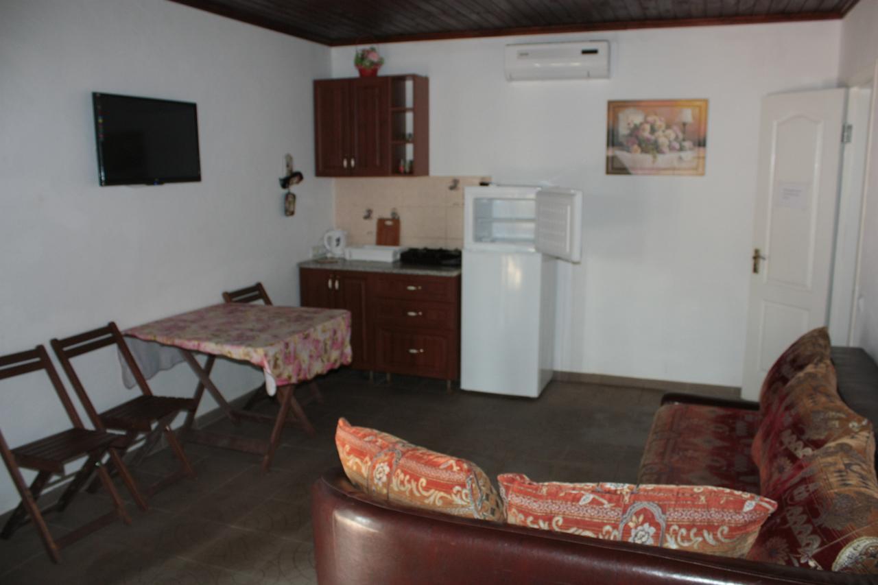 Akvitaniya Mini-Hotel Zatoka Dış mekan fotoğraf