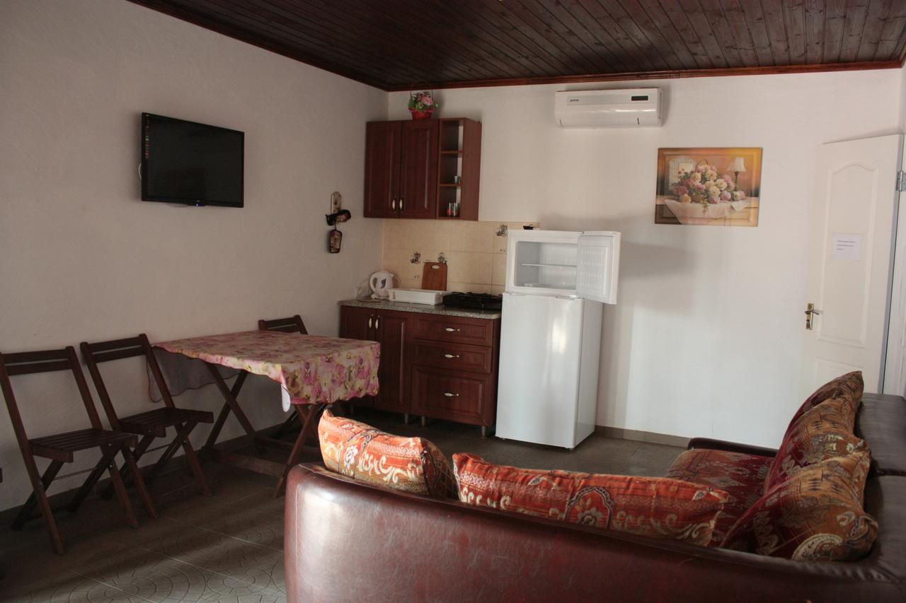 Akvitaniya Mini-Hotel Zatoka Dış mekan fotoğraf