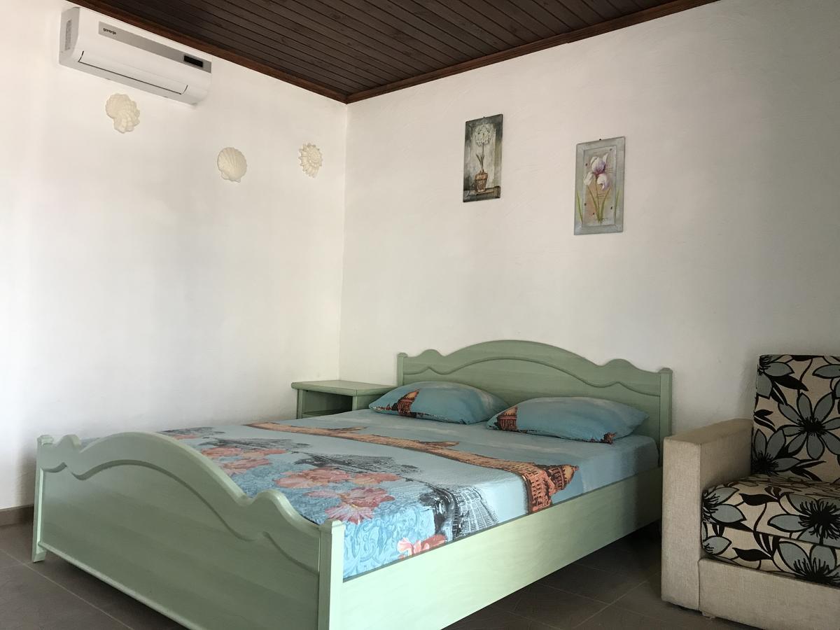 Akvitaniya Mini-Hotel Zatoka Dış mekan fotoğraf